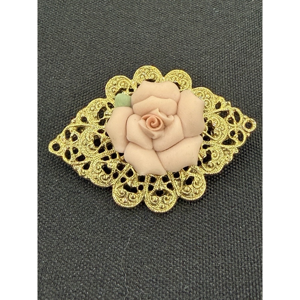 Vintage 1928 Pink Porcelain Pink Rose Flower Filigree Oval Brooch Gold tone